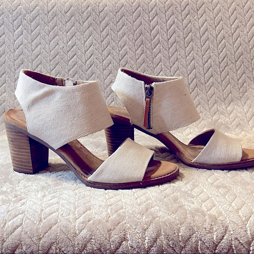 TOMS Majorca Cutout, size 9, Natural Yarn Dye